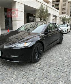 تسلا موديل 3